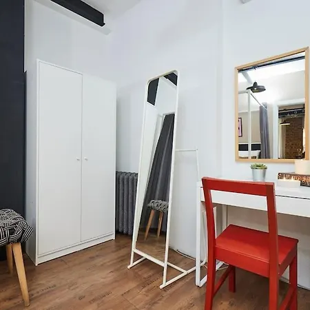 Apartment Stylish 2br Galata-taksim Area Near Metro *