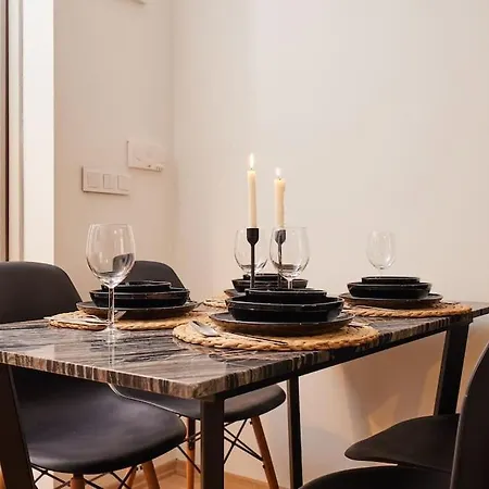 Stylish 2br Galata-taksim Area Near Metro Apartment