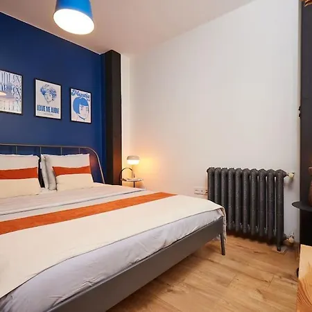 Apartment Stylish 2br Galata-taksim Area Near Metro