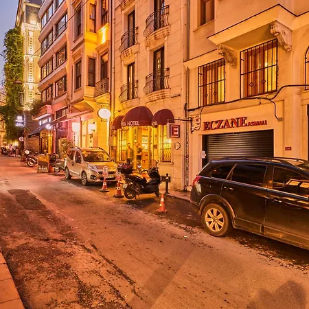 Stylish 2br Galata-taksim Area Near Metro Apartment Istanbul