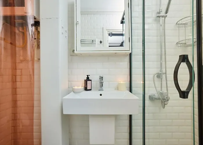 Stylish 2br Galata-taksim Area Near Metro